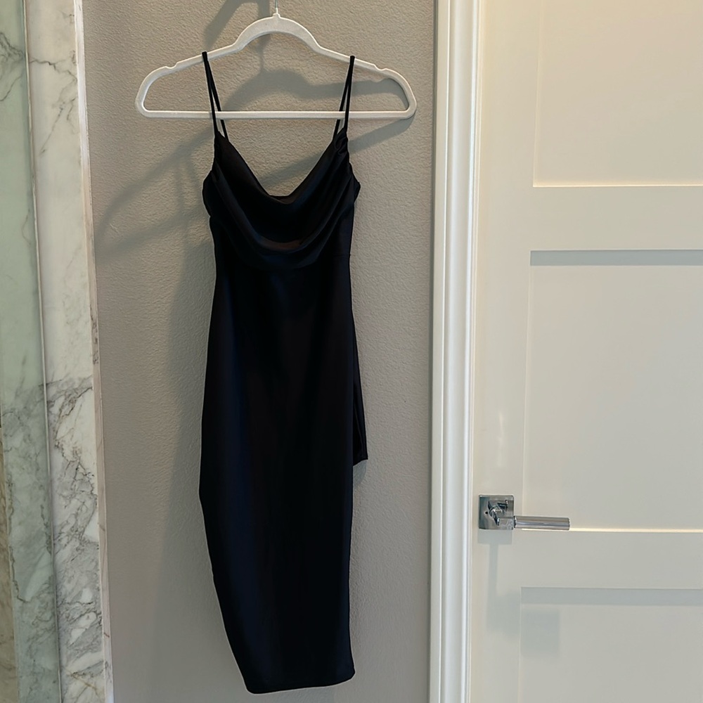 Black formal spaghetti strap dress with side slit🖤